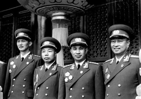 1955年授衔，主席表示：红军不下校，抗日不上将，多出3000名少校