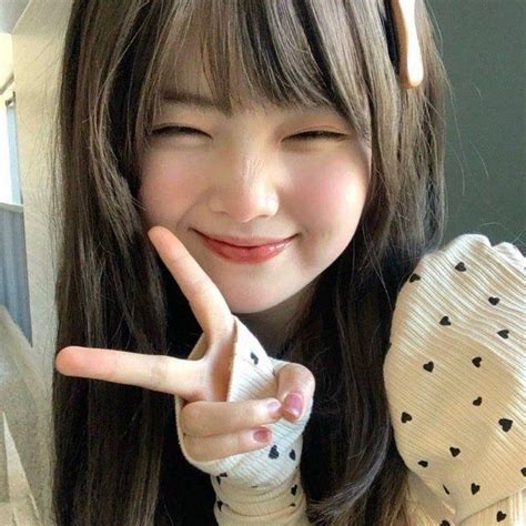 温柔比耶女生头像