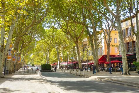 15 Best Things to Do in Aix-en-Provence (France) - The Crazy Tourist