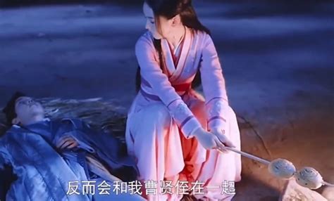 《明珠游龙》大婚之日新娘独自一人拜堂成亲_腾讯视频