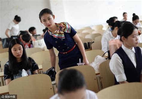 航空教育网：探秘日照空姐“训练营”-日照职业技术学院招生信息网