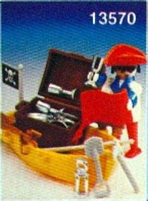 Playmobil Set: 13570-aur - Pirate with Rowboat - Klickypedia