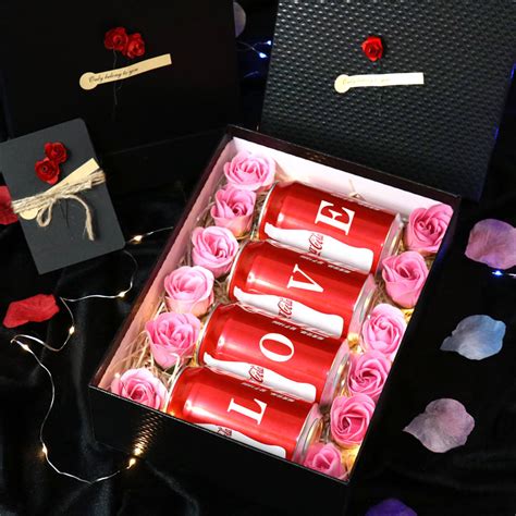 礼盒红色结婚高级感包装盒生日口红礼品盒空盒子精美新婚礼物盒_虎窝淘