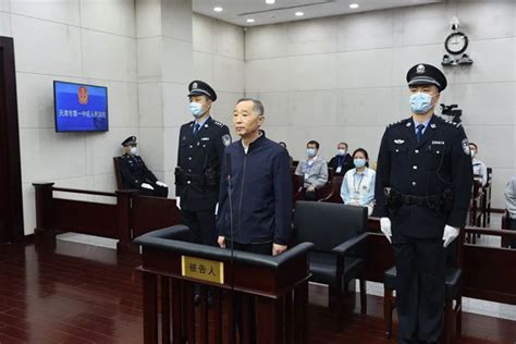 北京市政协原副主席于鲁明受贿案一审开庭，被控收受财物折合人民币1050万余元 - 青岛新闻网