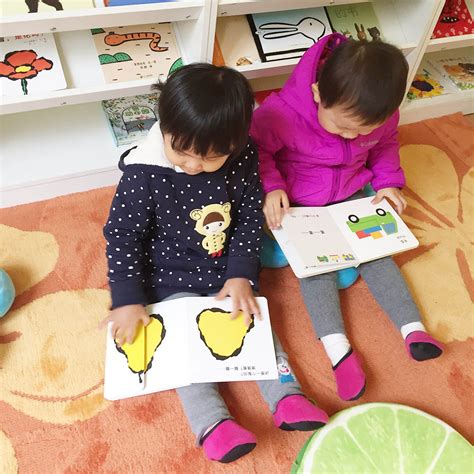0—6岁婴幼儿阅读绘本好处多，这些阅读特点和技巧，越早知道