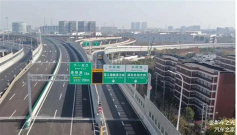 辽宁摩天岭隧道进口二次衬砌首件浇筑完成 - 大视野融媒网