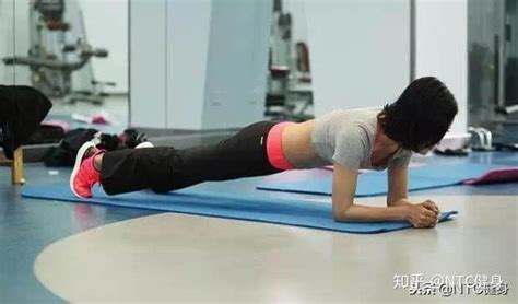 熊黛林平板撑图片大全