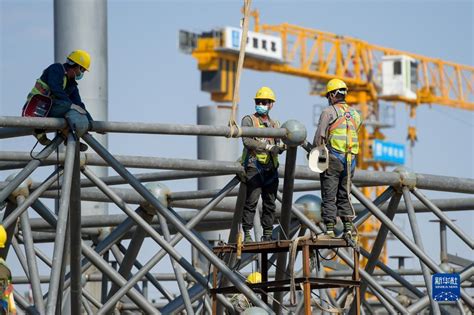 呼和浩特新机场航站楼进入主体钢结构施工阶段_时图_图片频道_云南网
