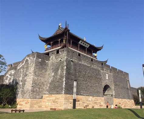 如何欣赏中国古代建筑？有哪些特点？_屋顶