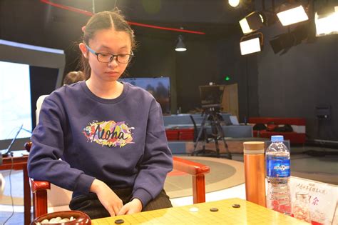 冯琪雅图片