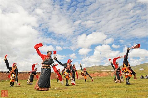 藏族舞蹈的特点、规则、步伐、手势与技巧 藏地阳光新闻网