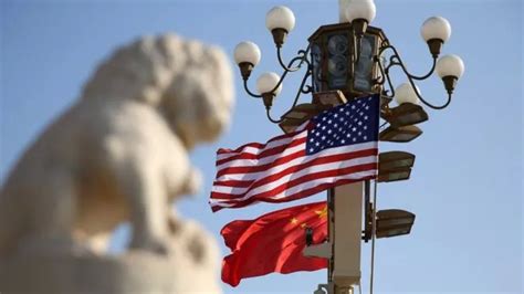 旅客、留学生、当地华人注意，中国3天内连续发布三则赴美警告|界面新闻 · JMedia