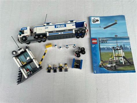 LEGO CITY 7743 Policejní kamion | Maxíkovy hračky