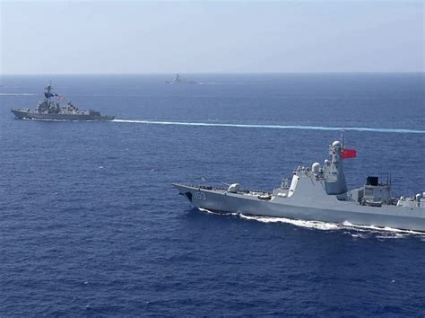 美军舰穿航台湾海峡 东部战区部队：坚定维护台海地区和平稳定_新浪新闻