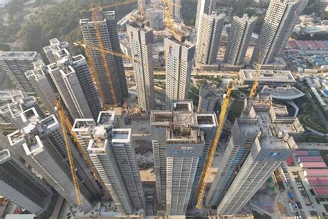 番禺区当前装配率最高超高层住宅项目首开区全面封顶
