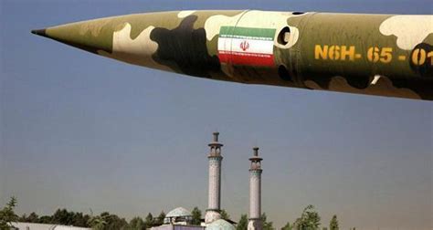 若伊朗突然宣布研发出了核弹，美国会作何打算？