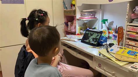 奋斗成就梦想，郑州市实验幼儿园组织幼儿线上观看《开学第一课》--新闻中心