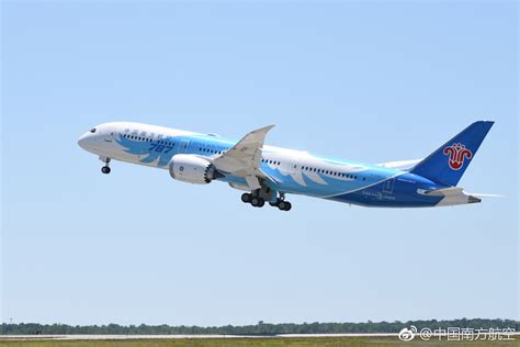 南航第一架波音787-9梦想飞机首飞：可实时上网