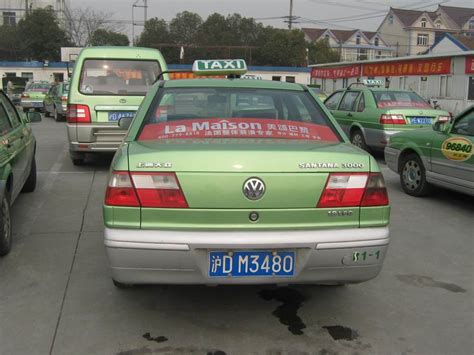 义乌出租车广告价格多少钱？义乌出租车贴玻璃贴后视窗贴广告-业界数据-全媒通