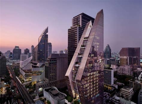 曼谷的第一高楼，打破另一座楼第一的纪录，外观奇特夜景很美
