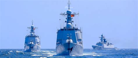中国8艘新战舰集结东海军港 可与日韩一决高下(图)_手机新浪网