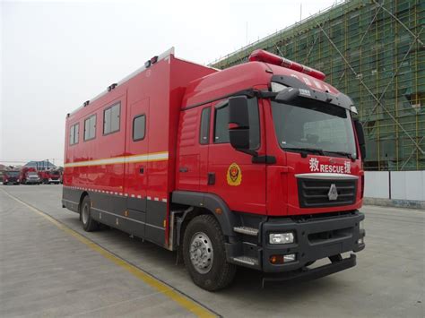 简易消防车与标准消防车的优缺点_湖北新东日消防车厂家