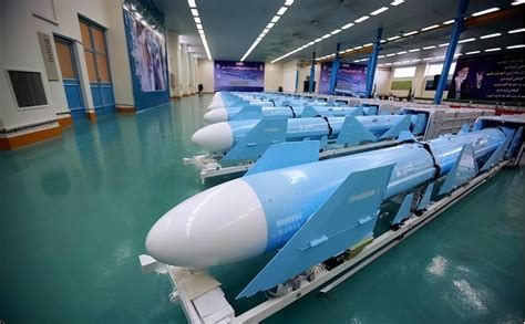 以色列反导实战成功后伊朗展示新高超导弹，隔空较劲？_军事频道_中华网
