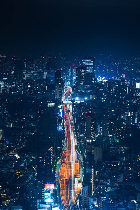 城市,东京,航拍视角,巨大的,暗色,汽车,交通,黄昏,公路,色彩鲜艳,摄影素材,汇图网www.huitu.com