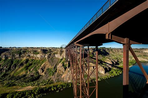 蛇河秘鲁桥附近的双胞胎瀑布,爱达荷州,美国高清图片下载-正版图片300102525-摄图网