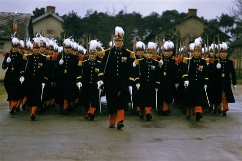 老照片 1960年法国圣西尔军校 法国将军的苗圃|圣西尔|军校|法国_新浪新闻