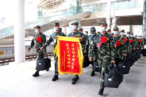 武警丽水支队组织官兵接种新冠疫苗“加强针”-中国网