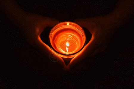 红色浪漫燃烧的小蜡烛素材图片免费下载-千库网