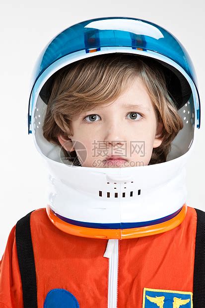 打扮成宇航员的男孩高清图片下载-正版图片501480689-摄图网
