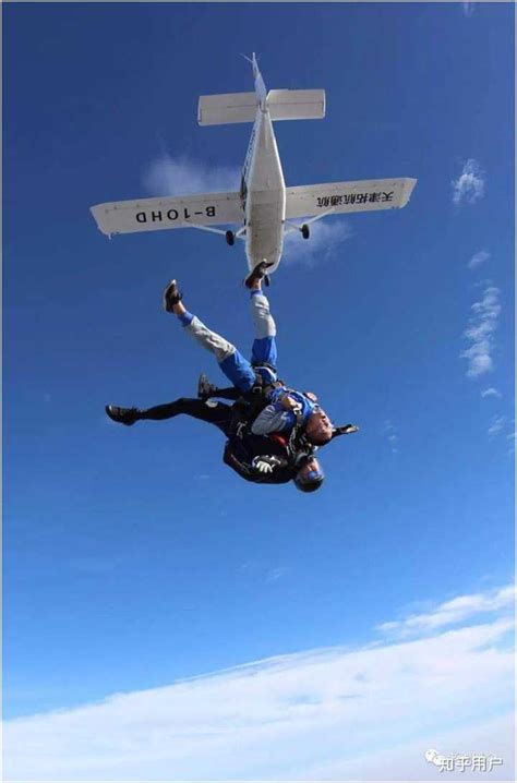 打卡全国热门跳伞基地是一种什么样的体验？