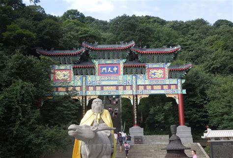 旅游学者：南岳忠烈祠应被建为中国首个国家军人公墓_湖南频道_凤凰网