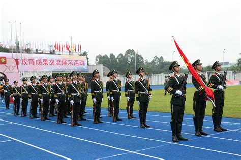 第二十一届国旗护卫队隆重举行入队仪式-曲阜师范大学学工处