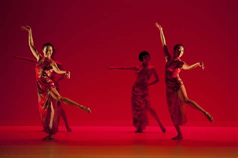 金星舞蹈团复演《谜魅上海》，用肢体完成中西方审美的“碰撞”