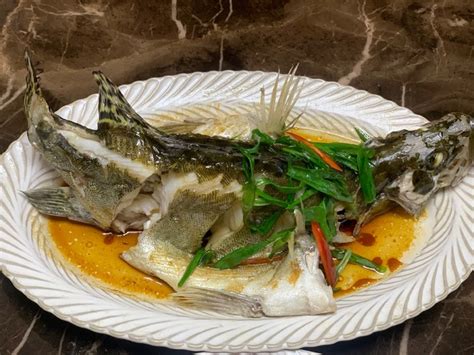 美食推荐：雕梅酸汤鲈鱼、鲜柠檬蒸桂鱼、马苏里拉烤榴莲