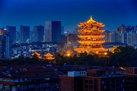 武汉城市风光高楼夜景高清图片下载-正版图片500597794-摄图网