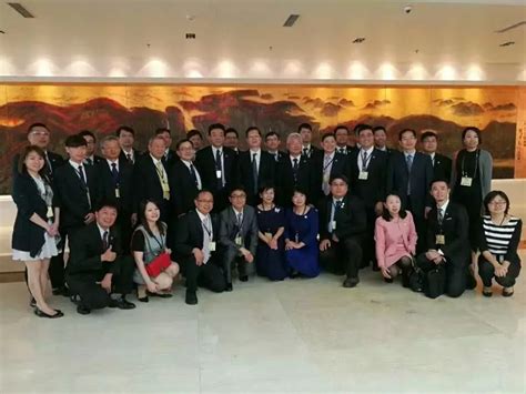 全国律协王俊峰会长会见台湾律师代表团