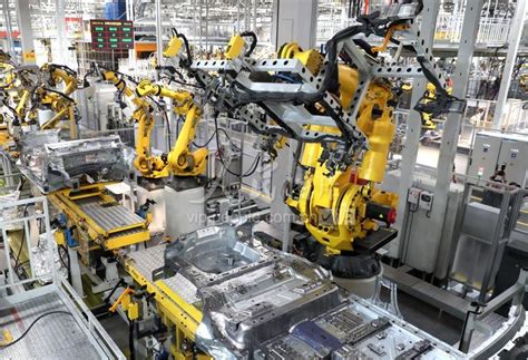 轴焊接机器人具有哪些优点？_中国机器人网