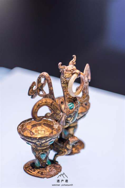 河北博物院藏· 西汉青铜鎏金朱雀衔环杯