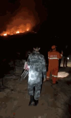 潮州饶平县浮山镇一处山林发生火情，肇事者已向公安机关投案自首