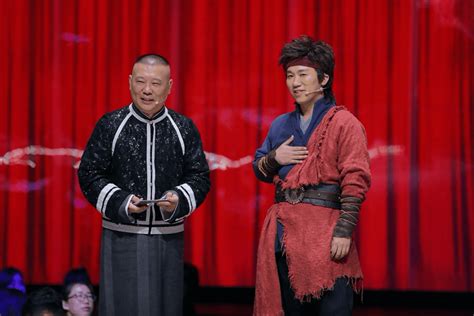 【图】《欢乐喜剧人》第二季结束 岳云鹏获得总冠军_综艺戏曲_戏剧-超级明星