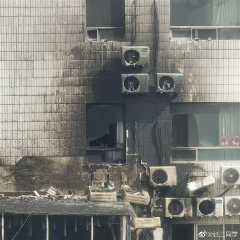 日本京都大火燃烧近20小时后熄灭 警方展开现场调查_凤凰网