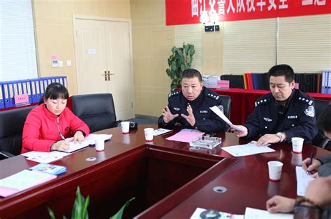 致敬警营奋斗好青年----岳阳市公安局交警支队公路巡逻大队 李龙辉