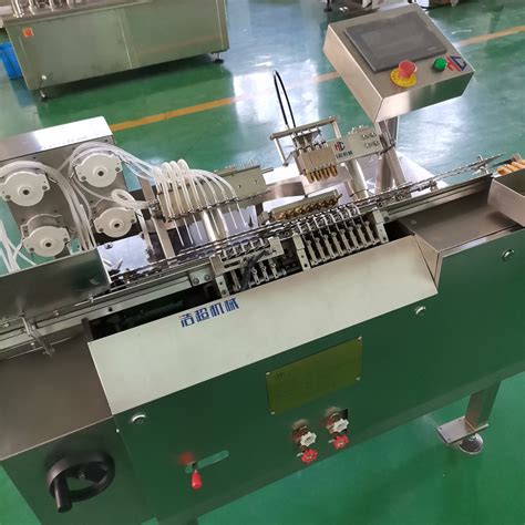 DCS-15U2-ZDX - 自动灌装机 - 产品展示 - 广州和一自动化设备有限公司