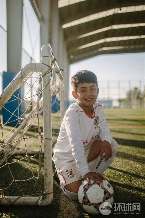中国足球的希望：国青队新疆小将在U20亚洲杯2场打进6球__财经头条