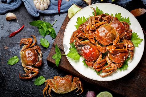 中秋螃蟹礼盒促销美食宣传张贴海报