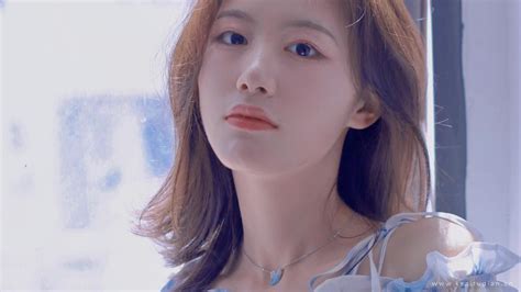 温婉小姐姐图片